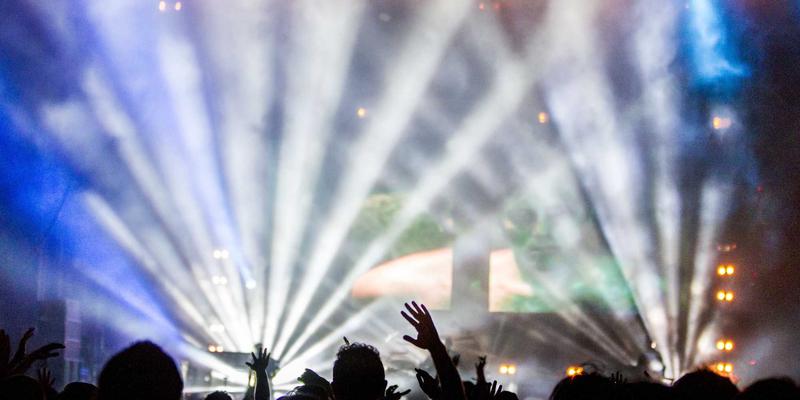 济南建筑工地安全管理数字化转型：智能穿戴与BIM技术如何重塑应急管理与风险评估